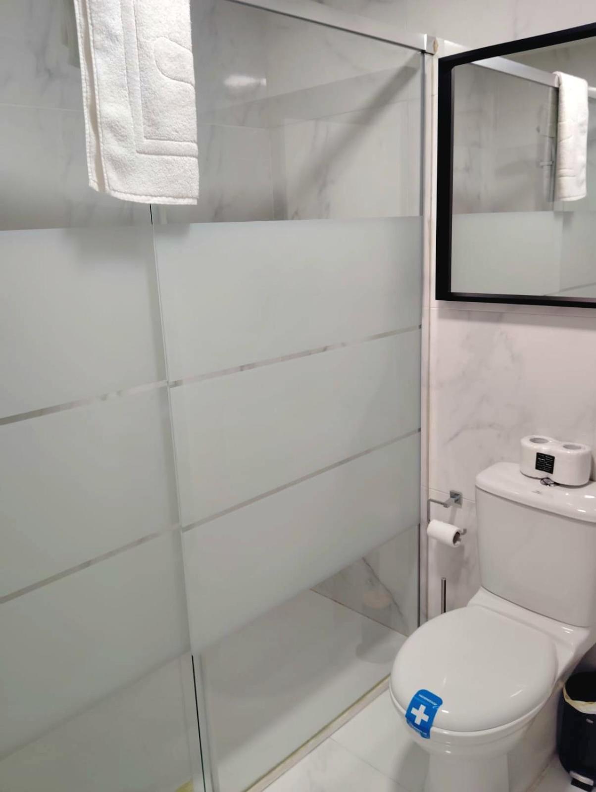 Moderno Apartamento Con Garaje Privado En El Centro De فيجو المظهر الخارجي الصورة