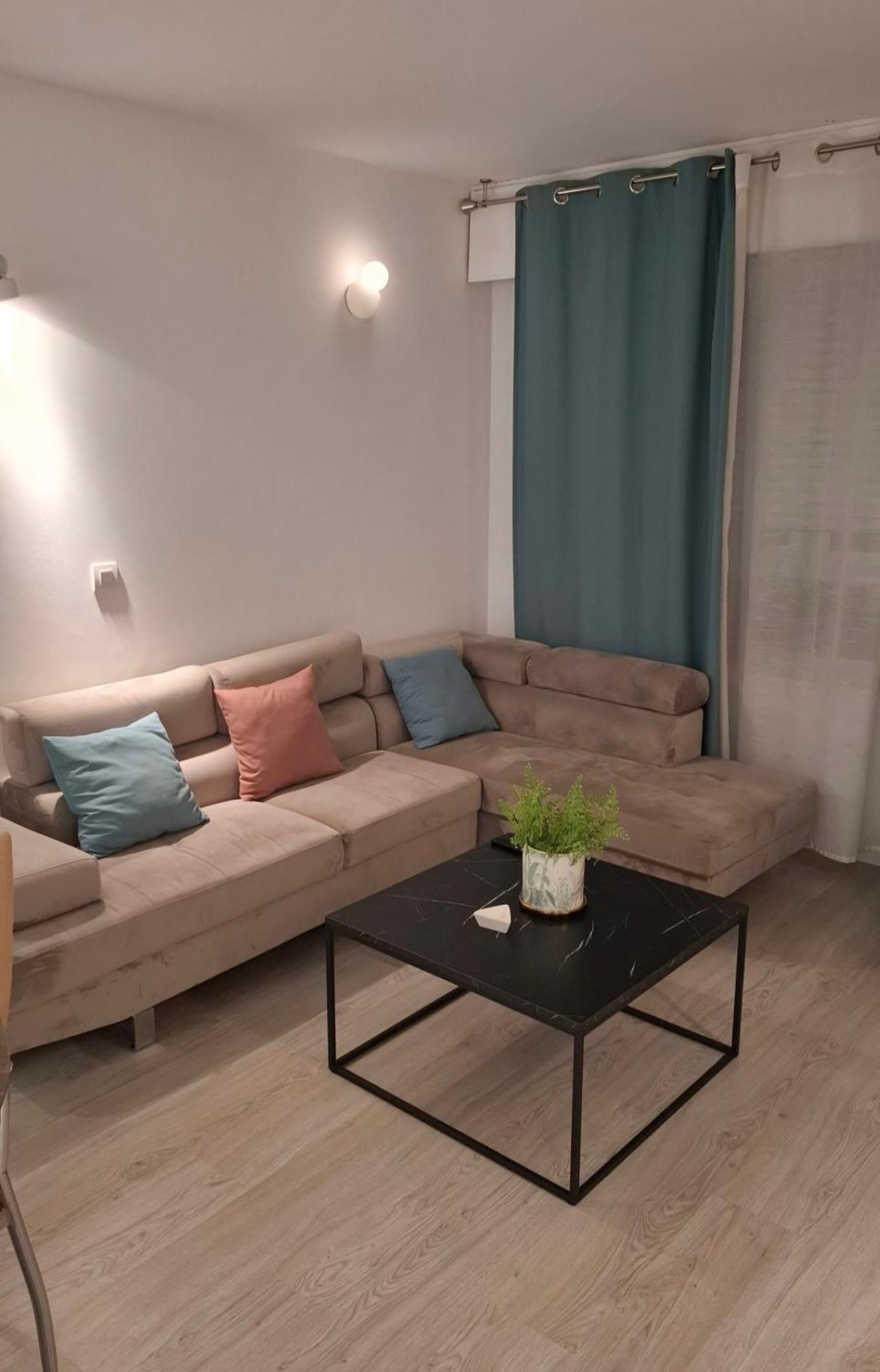 Moderno Apartamento Con Garaje Privado En El Centro De فيجو الغرفة الصورة